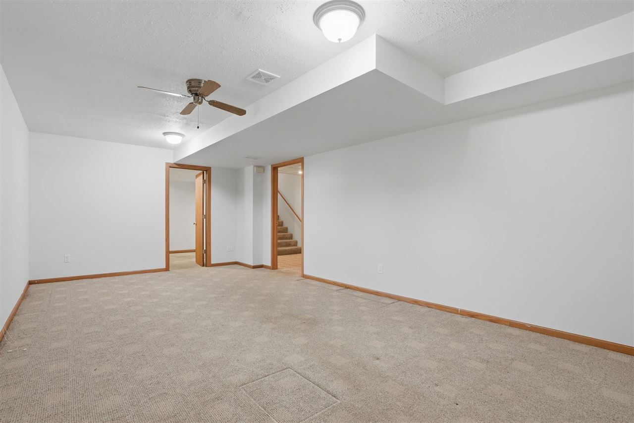 665 Andrews Court North Liberty IA 52317