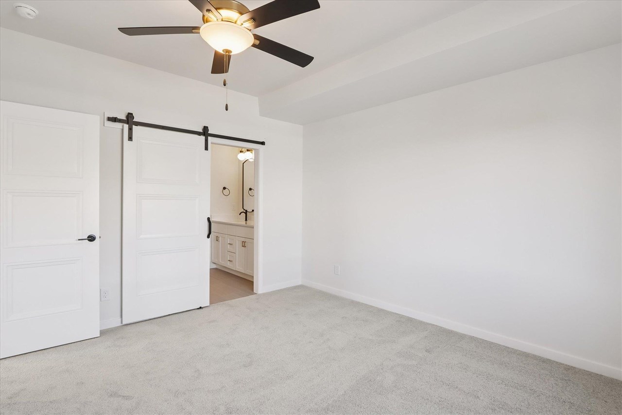 760 Chamberlin Lane North Liberty IA 52317