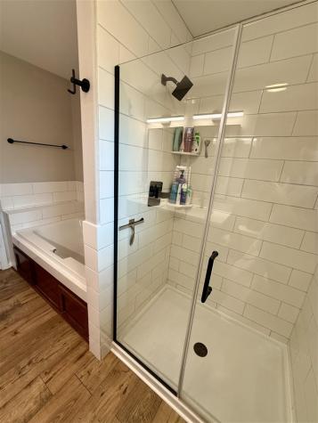1864 Mackinaw Drive Iowa City IA 52245