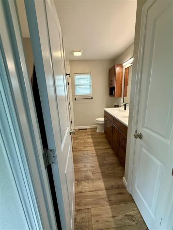 1864 Mackinaw Drive Iowa City IA 52245