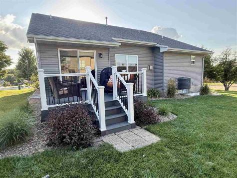 1864 Mackinaw Drive Iowa City IA 52245