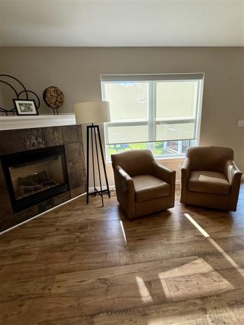 1864 Mackinaw Drive Iowa City IA 52245