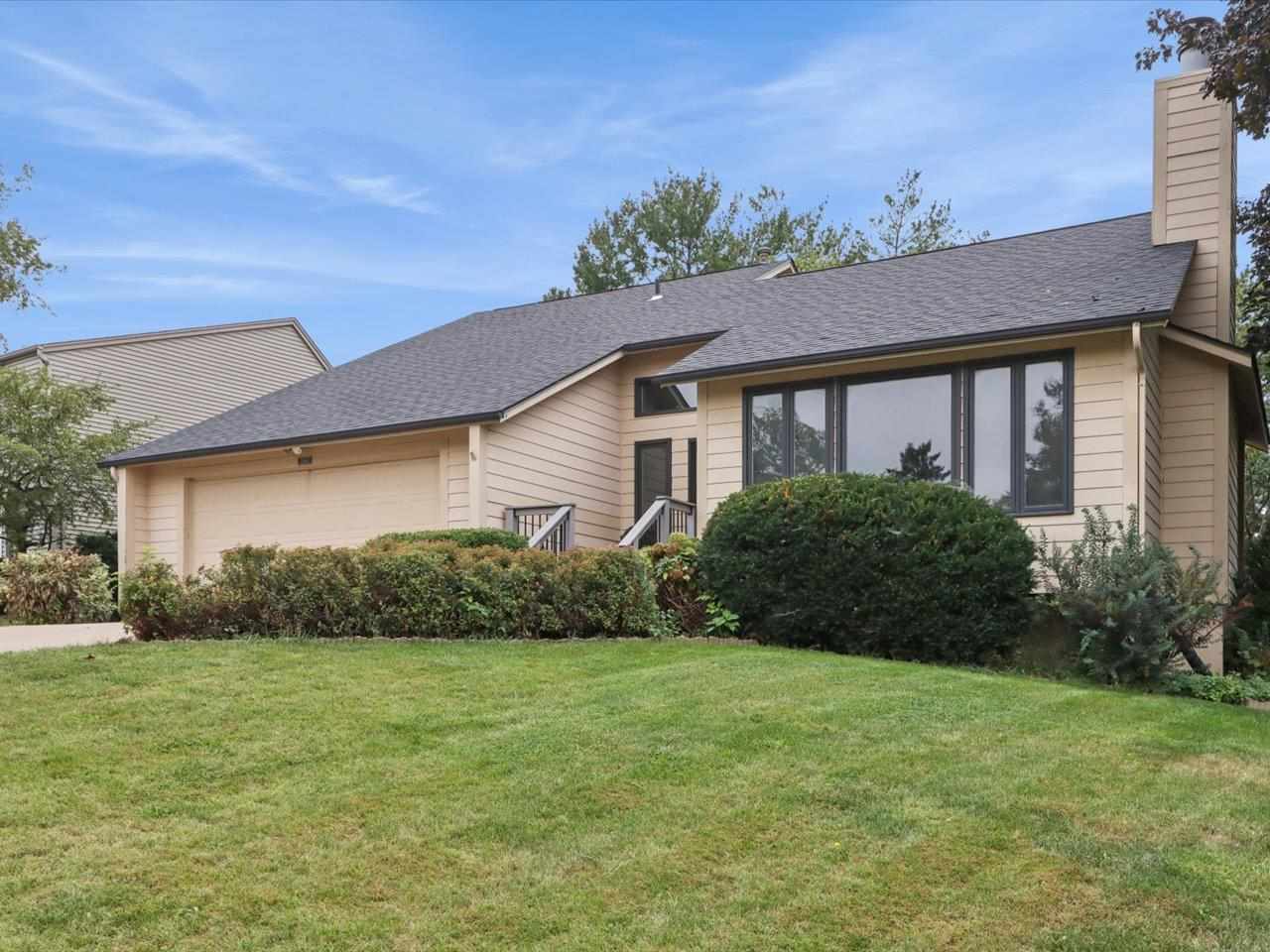 2365 Cae Drive Iowa City IA 52246