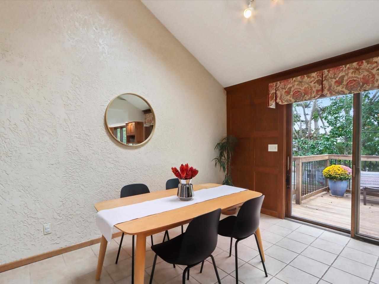 2365 Cae Drive Iowa City IA 52246