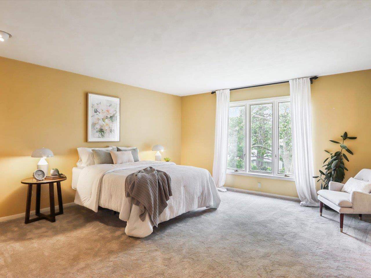 2365 Cae Drive Iowa City IA 52246