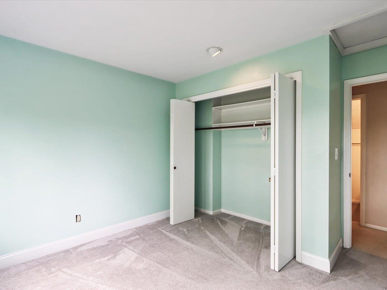 2365 Cae Drive Iowa City IA 52246