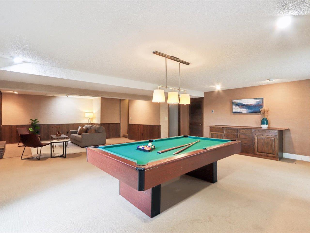 2365 Cae Drive Iowa City IA 52246