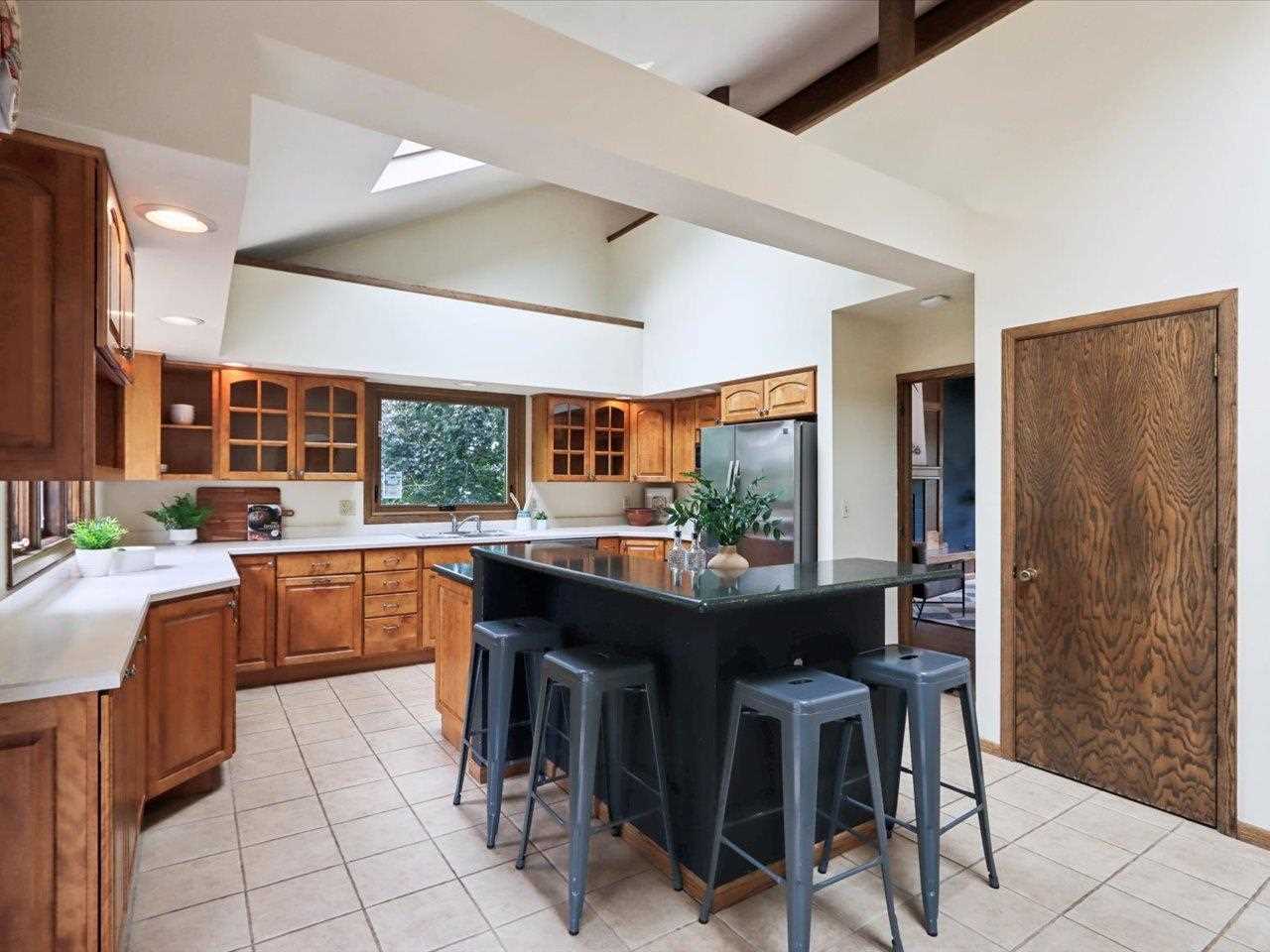 2365 Cae Drive Iowa City IA 52246