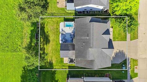 320 Lockmoor Avenue North Liberty IA 52317-0000