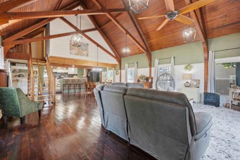 302 E 2nd Street Washington IA 52353