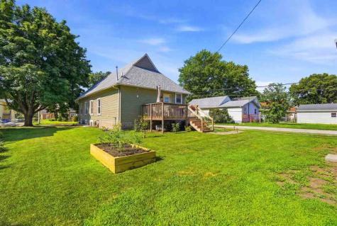 302 E 2nd Street Washington IA 52353