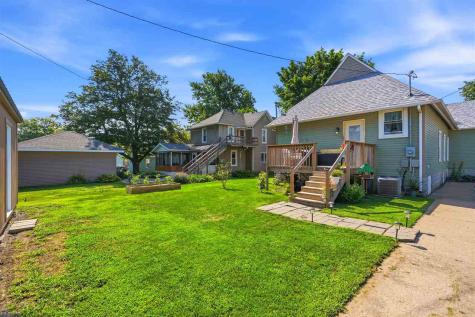 302 E 2nd Street Washington IA 52353