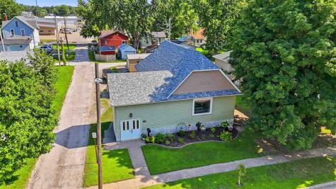 302 E 2nd Street Washington IA 52353