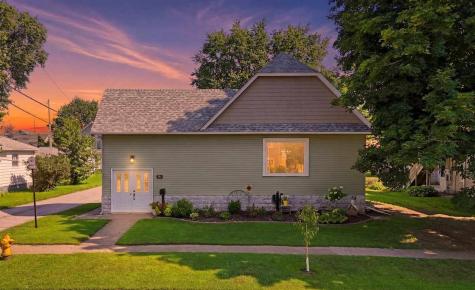 302 E 2nd Street Washington IA 52353