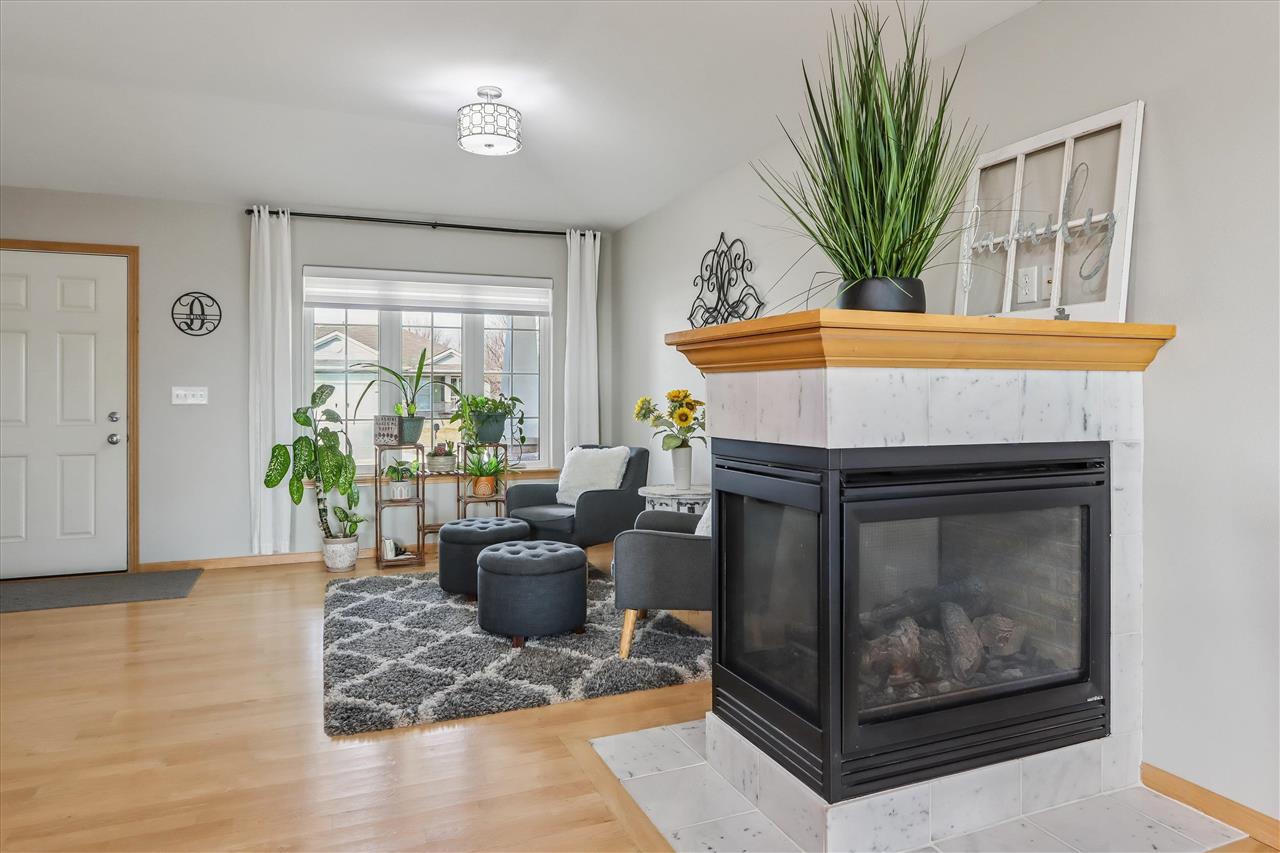 158 Eversull Lane Iowa City IA 52245
