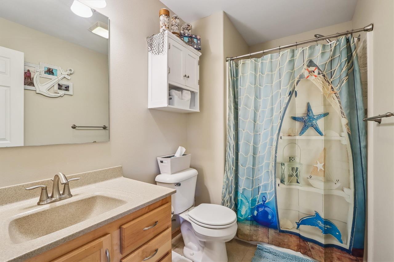 158 Eversull Lane Iowa City IA 52245