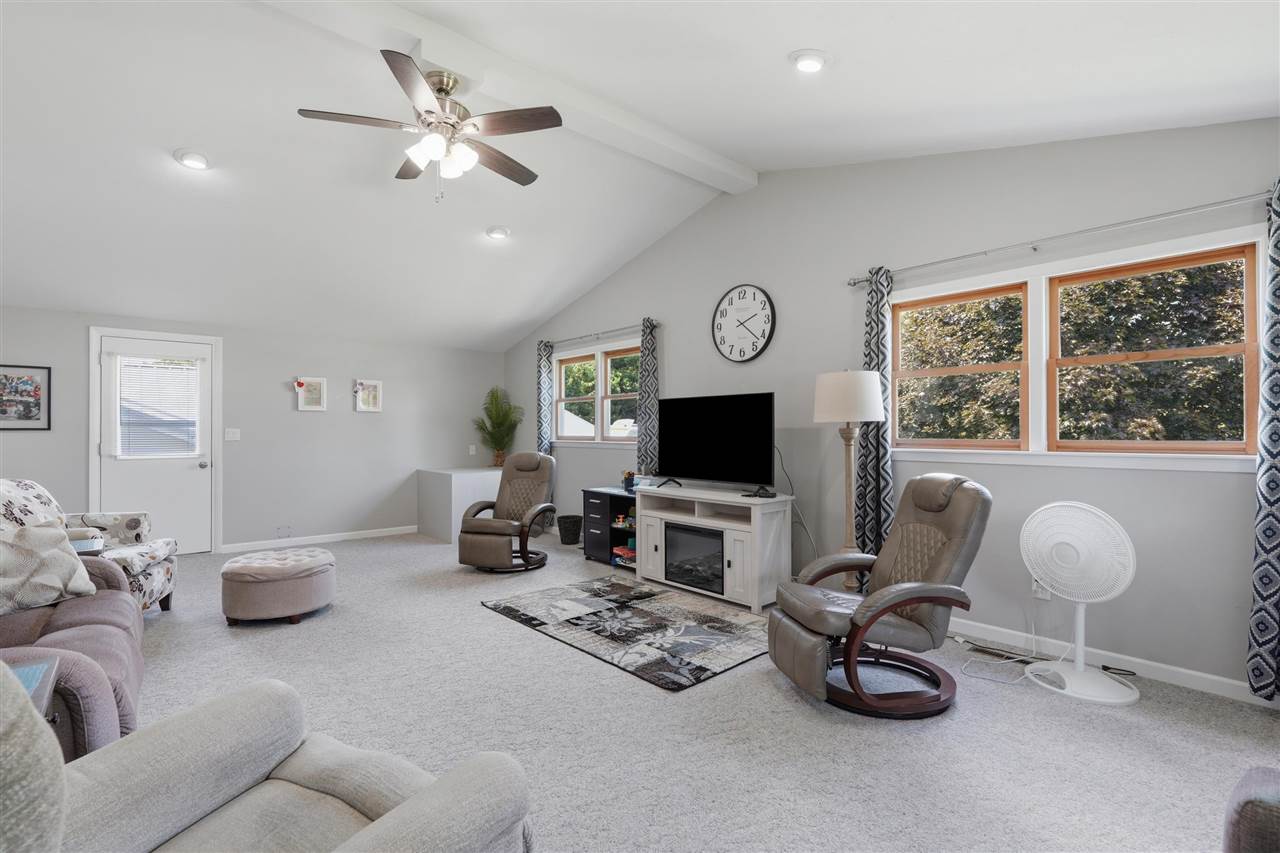 714 E Harrison Street Washington IA 52353
