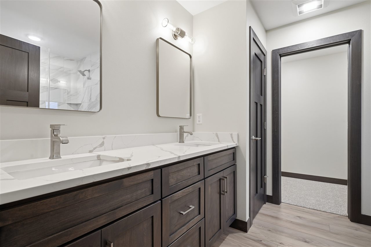 1210 Osage Lane North Liberty IA 52317