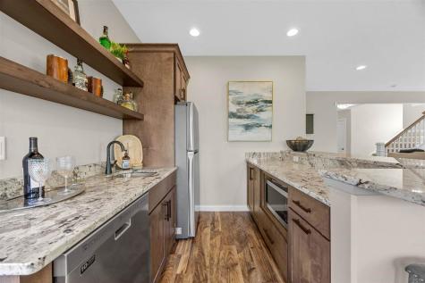 1340 Salm Drive North Liberty IA 52317