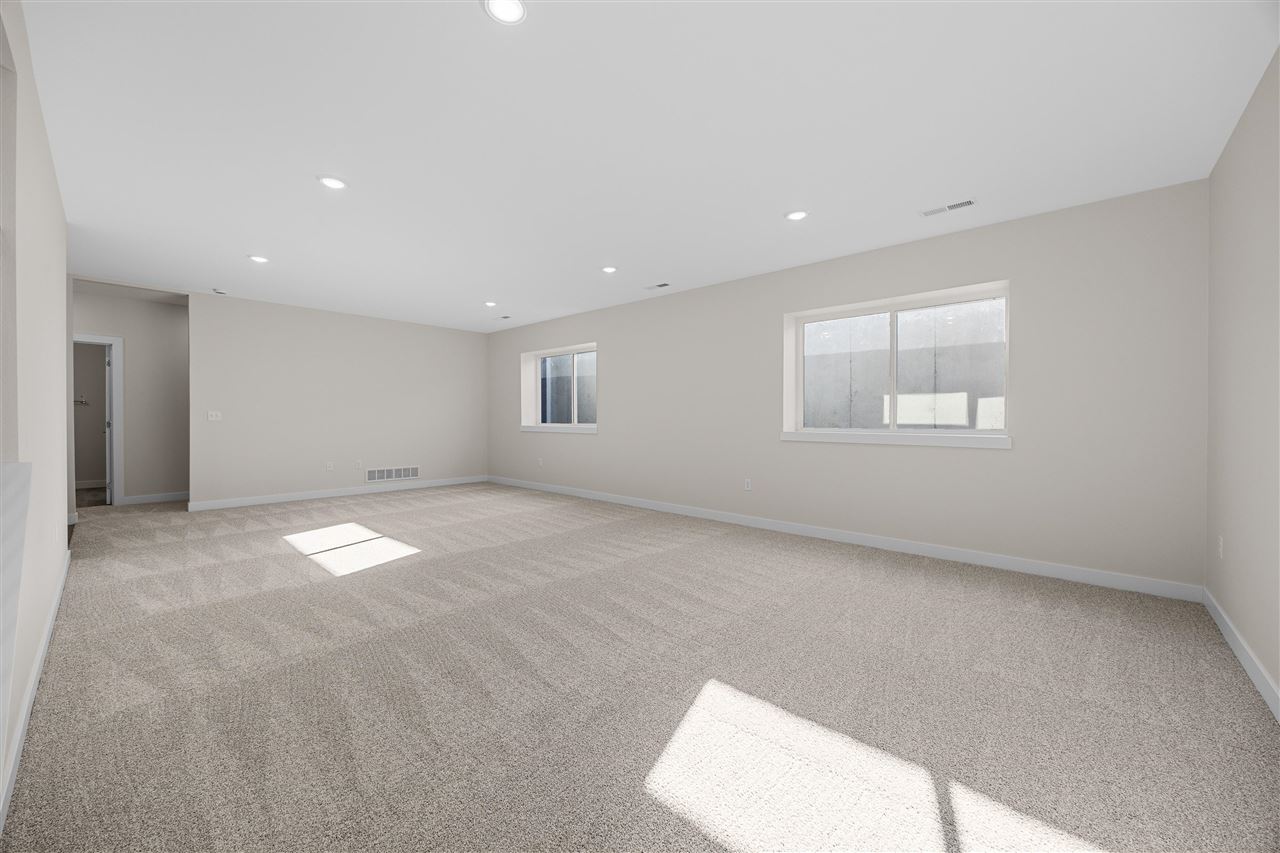 845 Yorkshire Street North Liberty IA 52317
