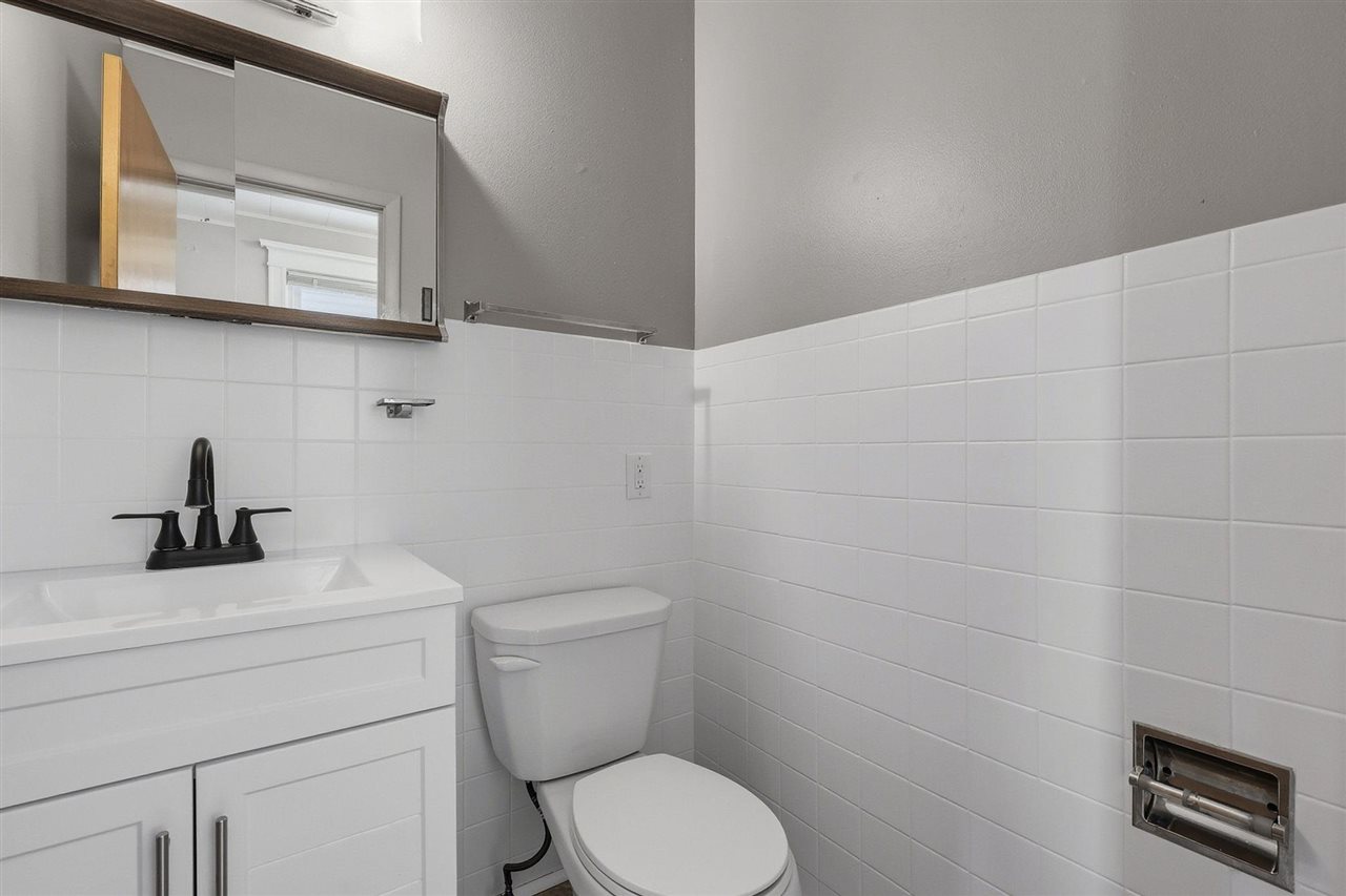 231 32nd Street NE Cedar Rapids IA 52402