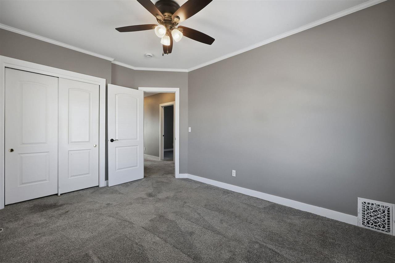 231 32nd Street NE Cedar Rapids IA 52402
