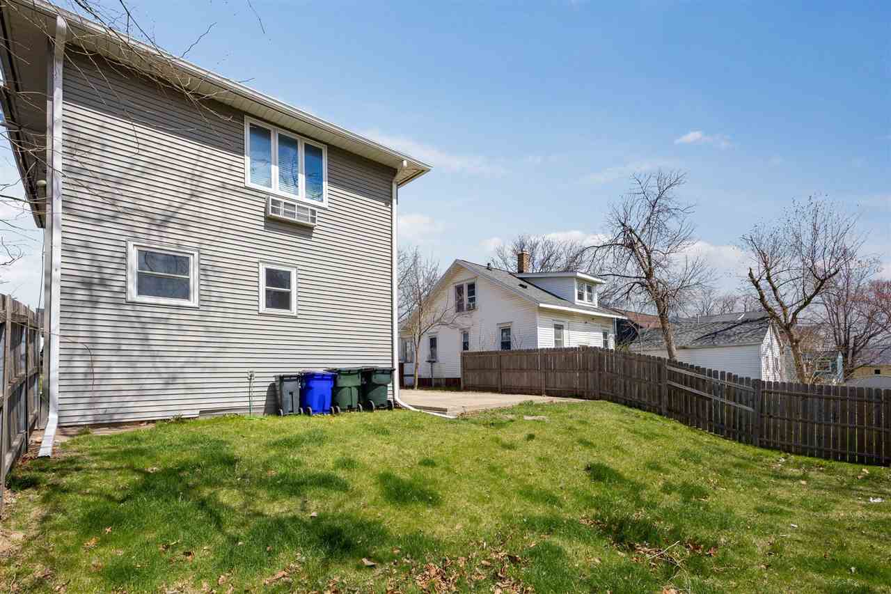 231 32nd Street NE Cedar Rapids IA 52402