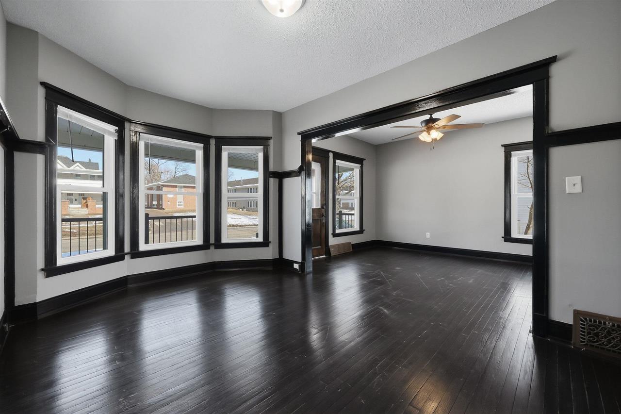 231 32nd Street NE Cedar Rapids IA 52402