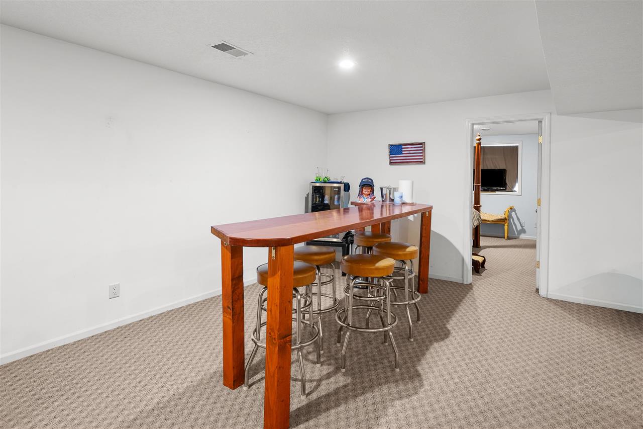 318 Sycamore Street Wilton IA 52778