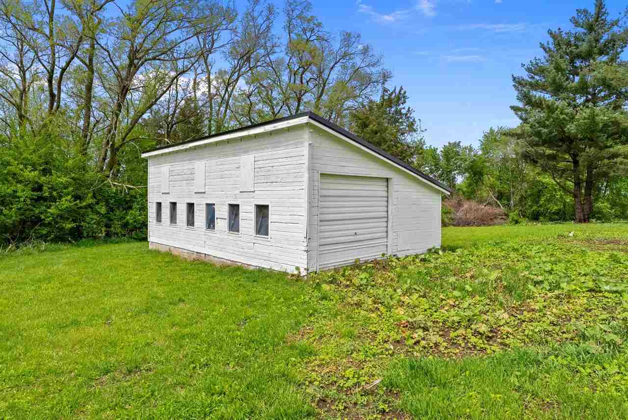21202 180th Avenue IA 52660