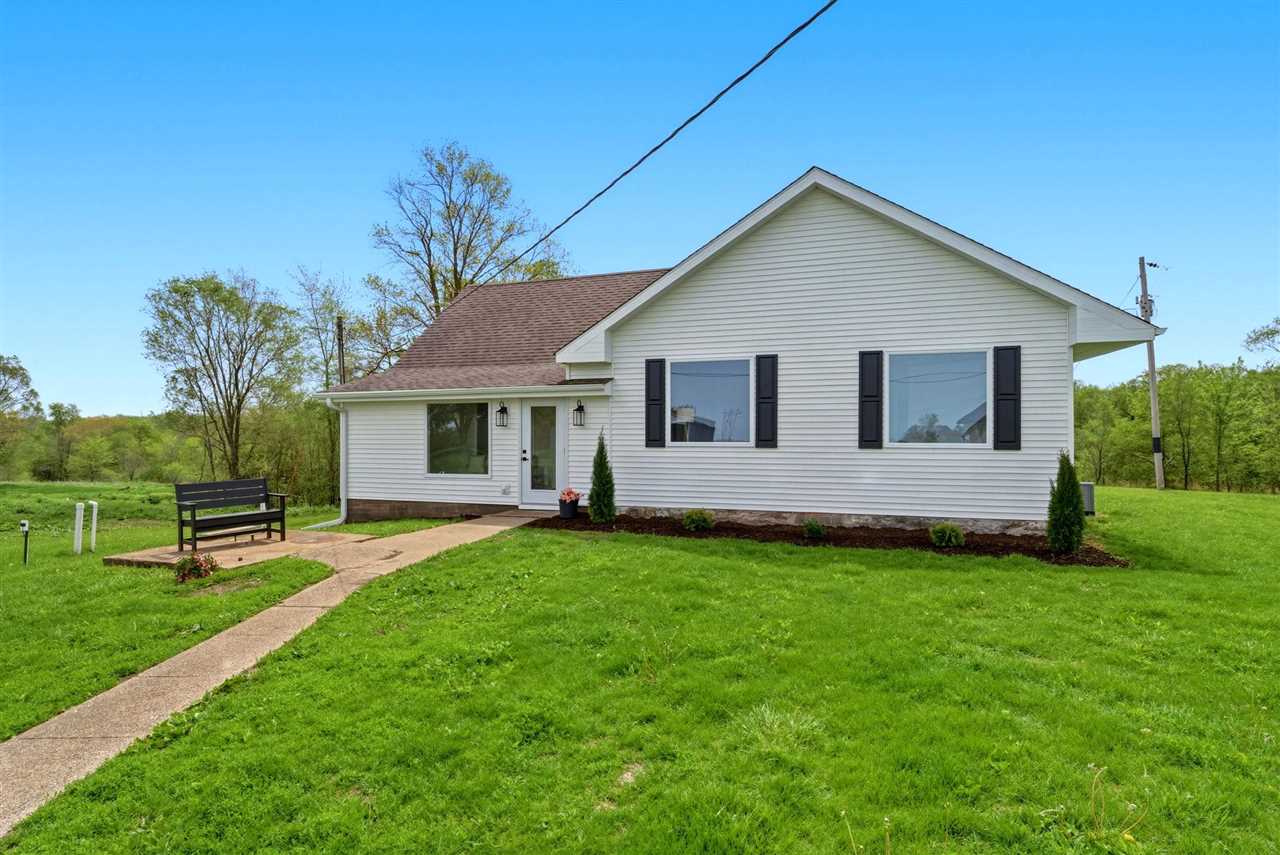 21202 180th Avenue IA 52660
