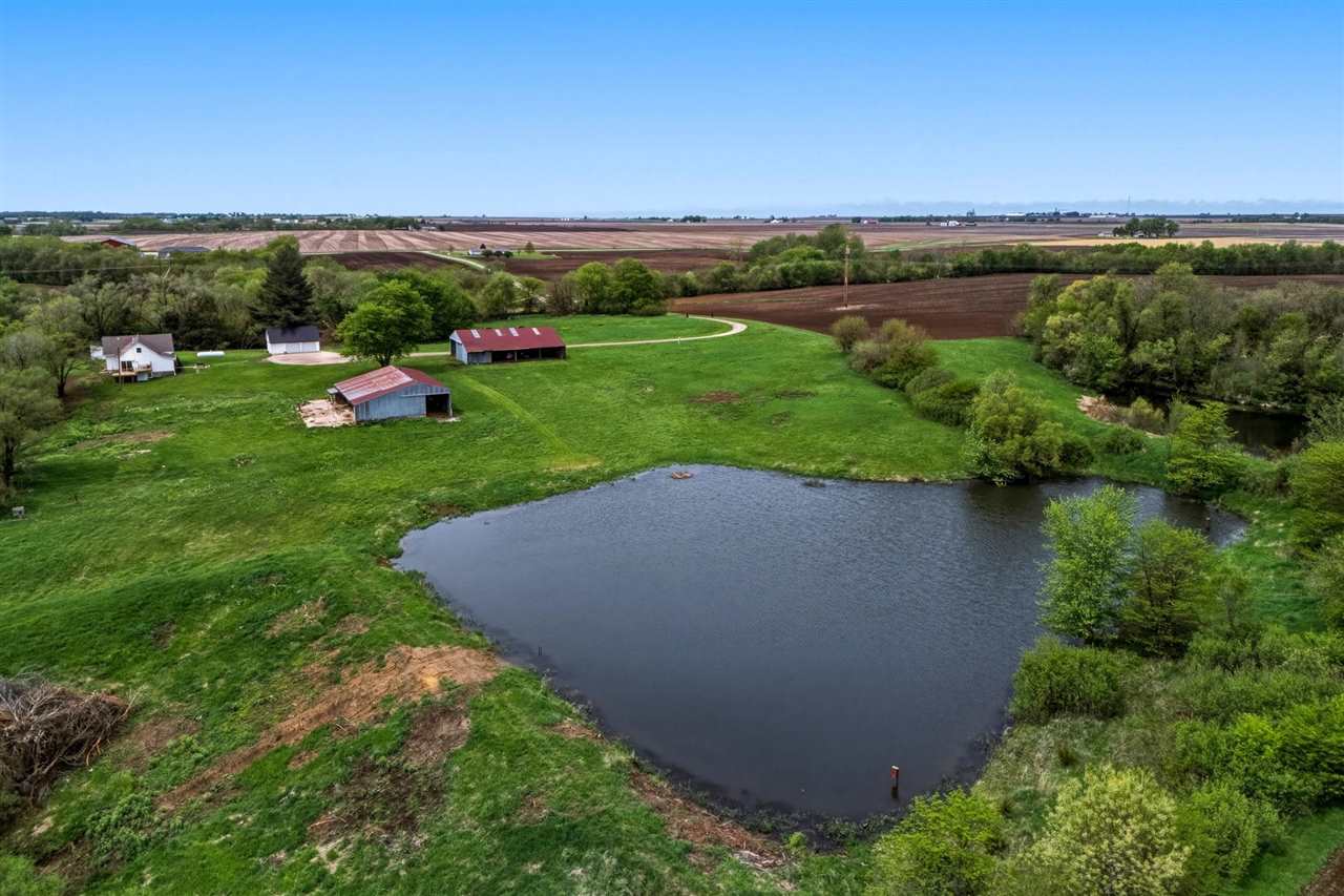 21202 180th Avenue IA 52660
