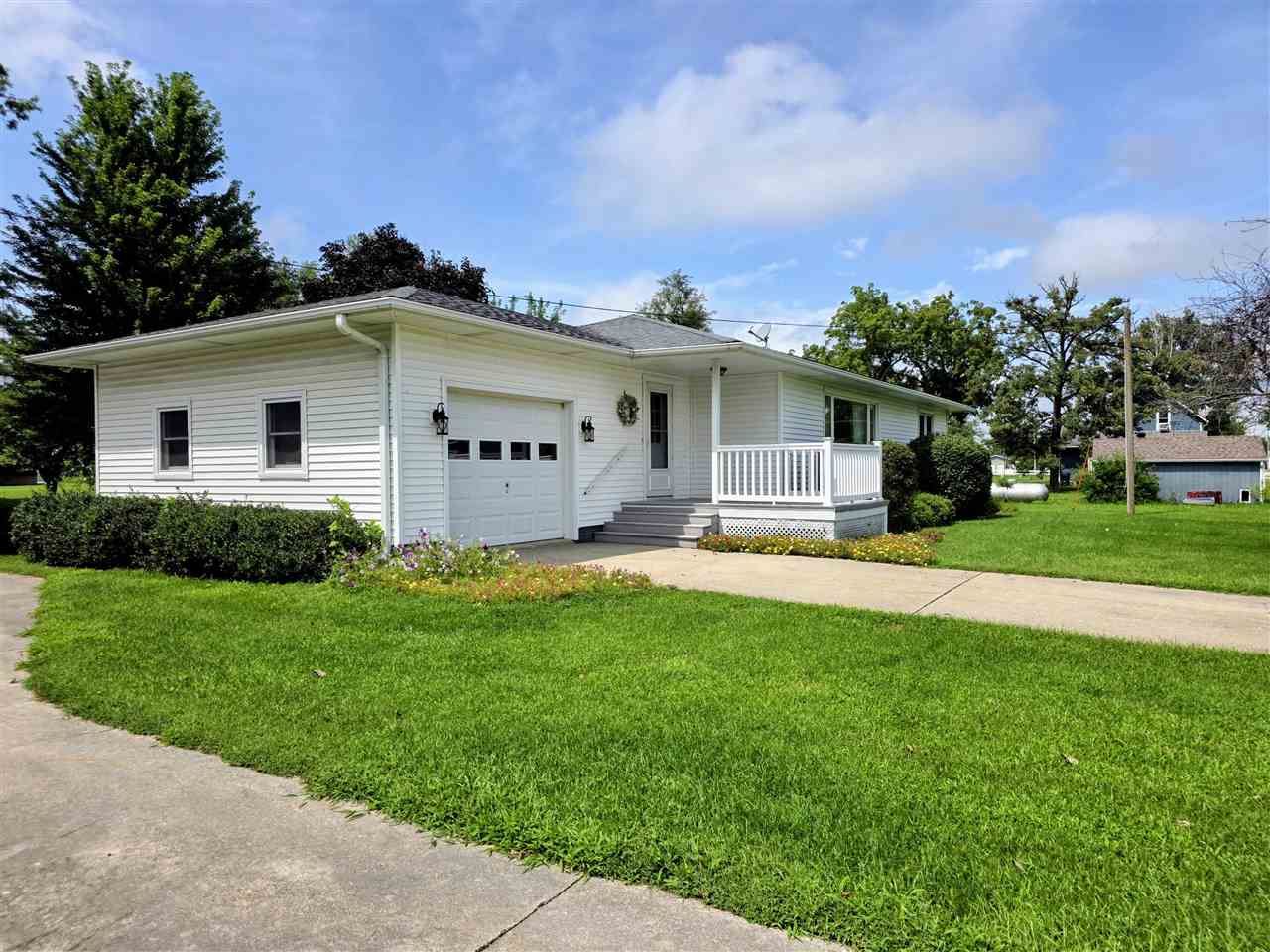 108 H Street Keswick IA 50136