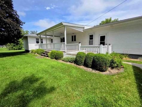 108 H Street Keswick IA 50136