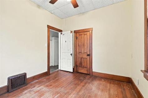 1602 Avenue I Fort Madison IA 52627