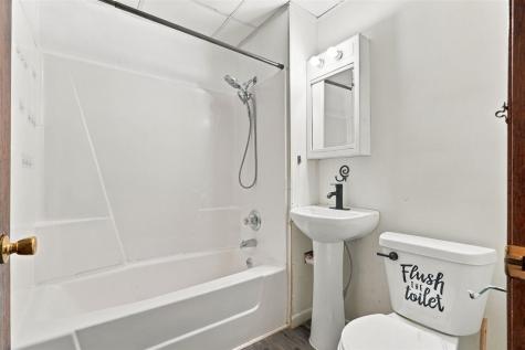 1602 Avenue I Fort Madison IA 52627