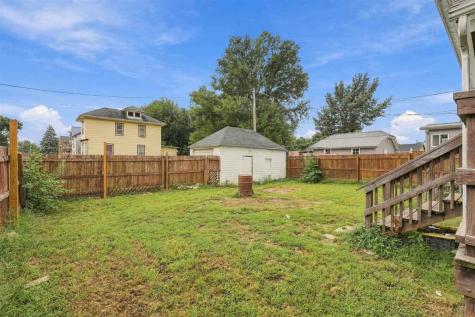 1602 Avenue I Fort Madison IA 52627