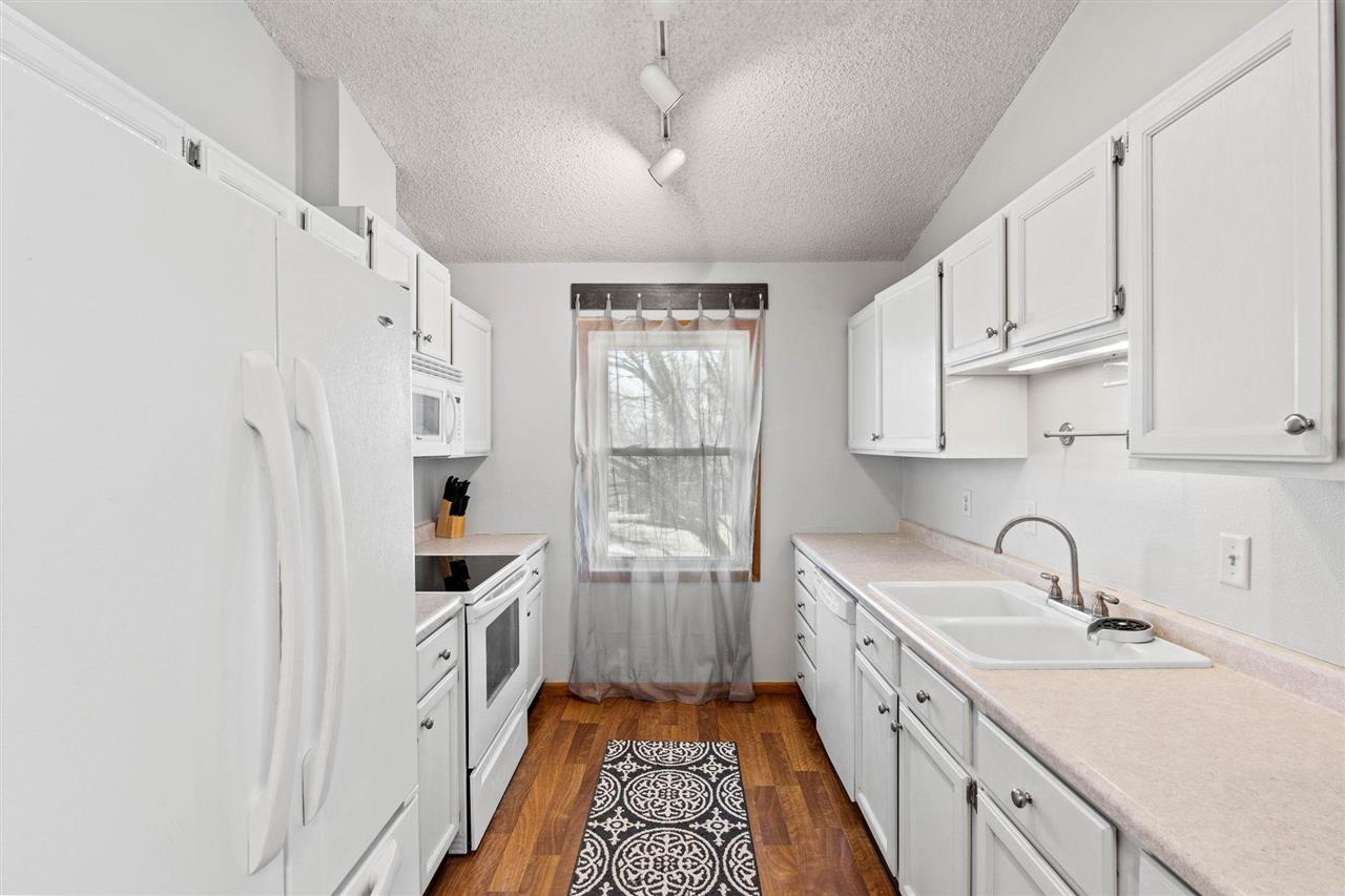 2053 South Ridge Drive Coralville IA 52241