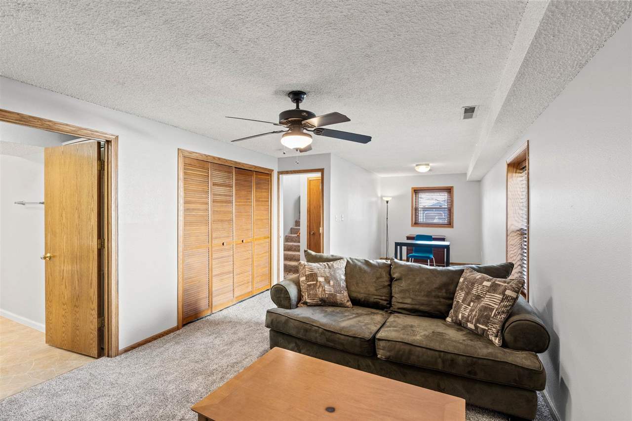 2053 South Ridge Drive Coralville IA 52241
