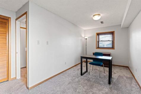 2053 South Ridge Drive Coralville IA 52241