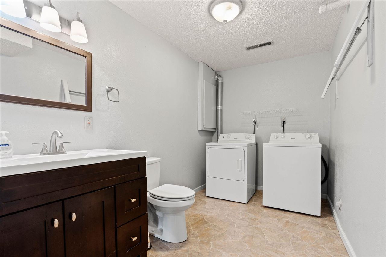 2053 South Ridge Drive Coralville IA 52241