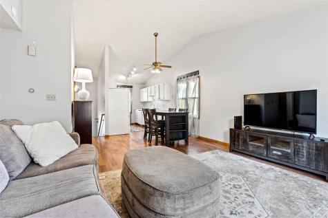 2053 South Ridge Drive Coralville IA 52241
