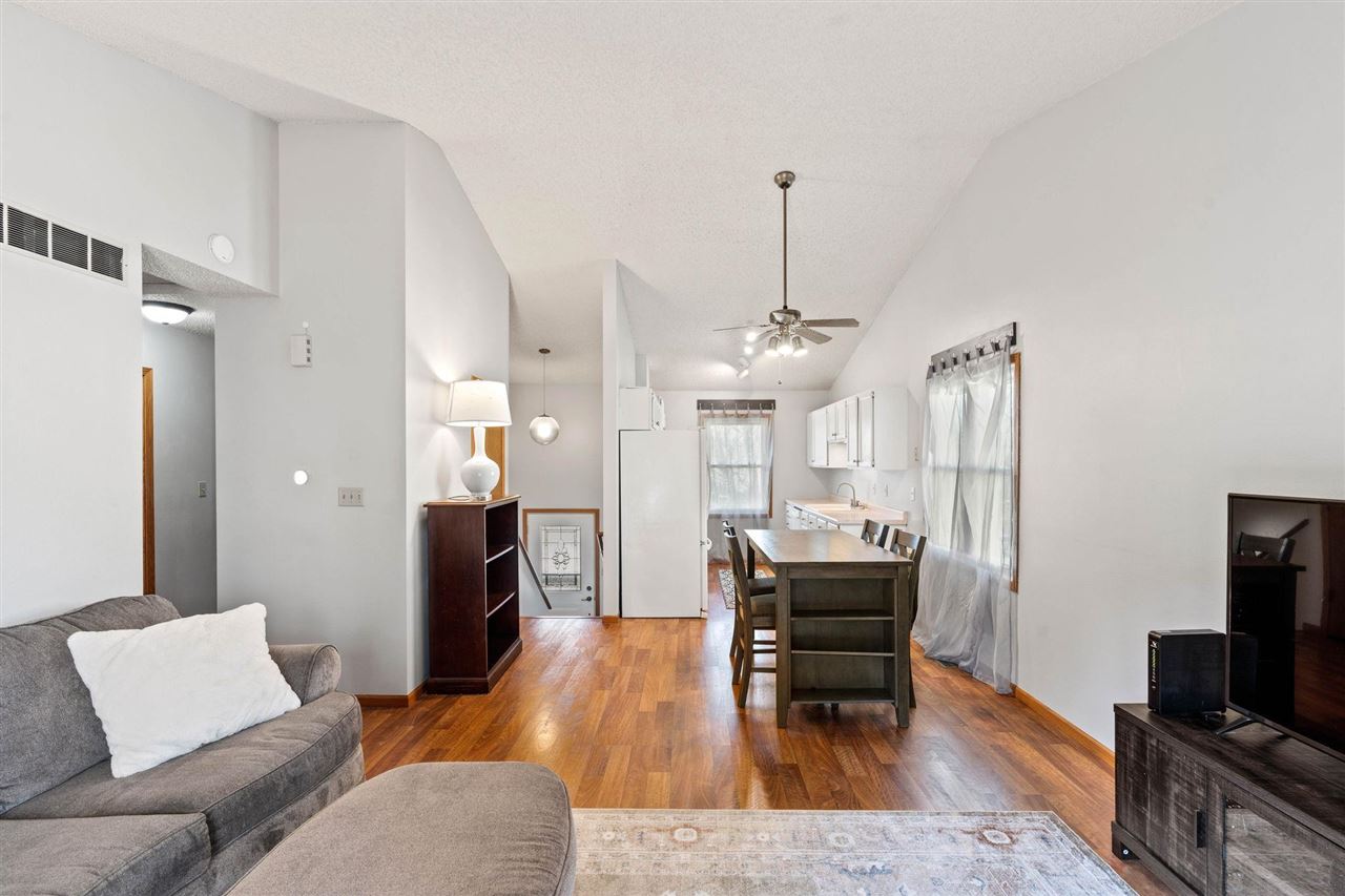 2053 South Ridge Drive Coralville IA 52241