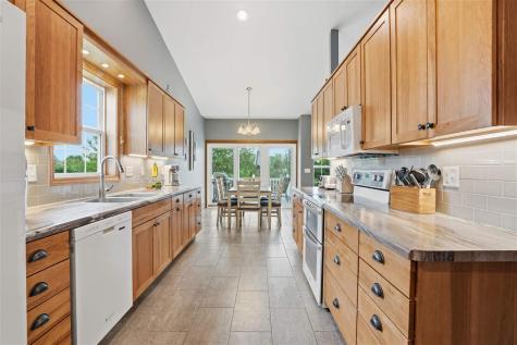 780 Hodge Street North Liberty IA 52317