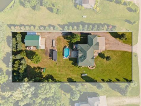 7997 218th Avenue Martelle IA 52305
