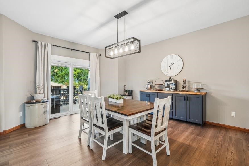 7997 218th Avenue Martelle IA 52305