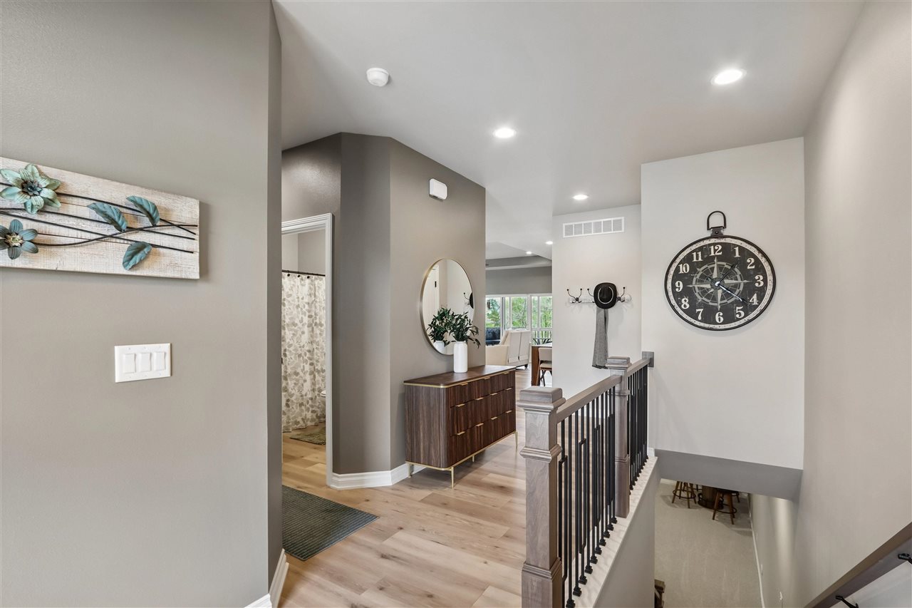 1030 Highland Trail Solon IA 52333