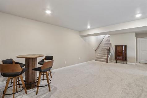 1030 Highland Trail Solon IA 52333