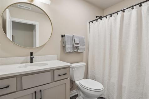 1030 Highland Trail Solon IA 52333