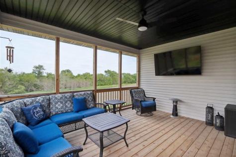 1030 Highland Trail Solon IA 52333